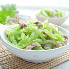 莴笋丝炒瘦肉的做法 莴笋丝炒瘦肉的做法
