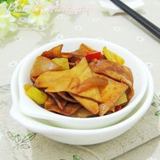洋葱孜然千张的做法 洋葱孜然千张的做法