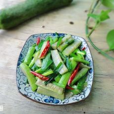 韭菜炒丝瓜的做法 韭菜炒丝瓜的做法