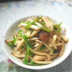 杏鲍菇炒青椒的做法 杏鲍菇炒青椒的做法