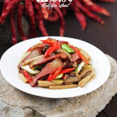 腊味小炒的做法 腊味小炒的做法