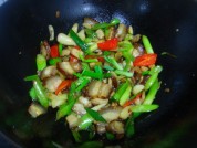 小炒油锅肉的做法