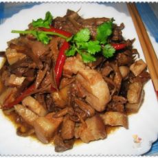 香肉焖笋的做法 香肉焖笋的做法