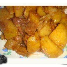 土豆炖肉的做法 土豆炖肉的做法