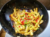 口味茄子煲的做法