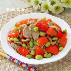 红椒毛豆炒肉的做法 红椒毛豆炒肉的做法