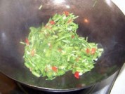 清炒竹叶菜管的做法
