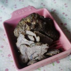 卤牛肉的做法