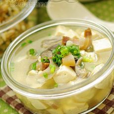 咸肉豆腐汤的做法 咸肉豆腐汤的做法