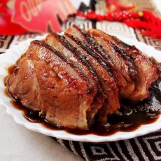 梅菜扣肉的做法 梅菜扣肉的做法