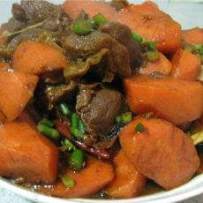 胡萝卜焖羊肉 的做法 胡萝卜焖羊肉 的做法