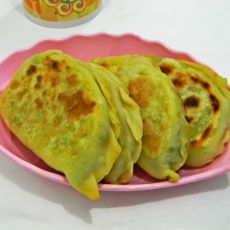 芹菜小盒子的做法 芹菜小盒子的做法