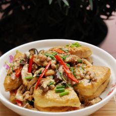 私房烧豆腐的做法 私房烧豆腐的做法