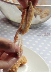 炸鸡翅的做法