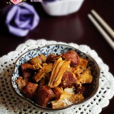 红烧肉烧腐竹的做法 红烧肉烧腐竹的做法