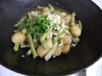 红焖豆角土豆的做法