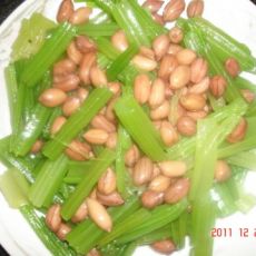 炝芹菜花生米的做法 炝芹菜花生米的做法