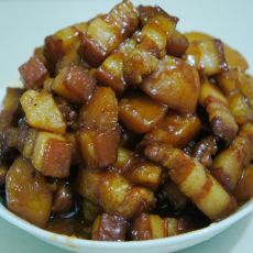 红烧猪肉土豆的做法 红烧猪肉土豆的做法