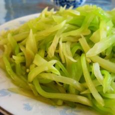 清炒莴苣丝的做法