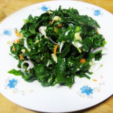 炝芹菜叶的做法 炝芹菜叶的做法