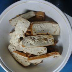 卤豆干的做法 卤豆干的做法