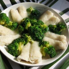 鸡茸酿竹荪的做法 鸡茸酿竹荪的做法