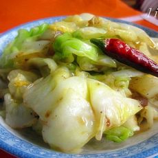 炝手撕包菜鸡汁版的做法