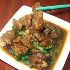 家常红烧牛肉的做法