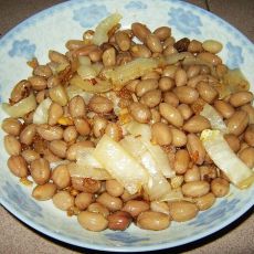 泡菜花生的做法 泡菜花生的做法