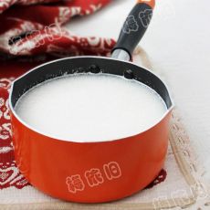 茯苓杏仁奶茶的做法