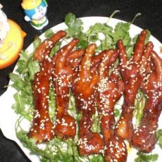 家庭版卤鸡爪的做法 家庭版卤鸡爪的做法
