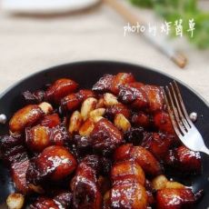 将配角华丽变身为主角【蒜香红烧肉】的做法 将配角华丽变身为主角【蒜香红烧肉】的做法