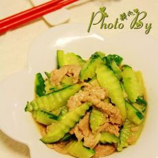 黄瓜烩肉丝的做法 黄瓜烩肉丝的做法