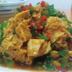 红烧冻豆腐的做法 红烧冻豆腐的做法