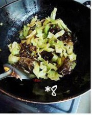 炝汁包菜的做法