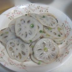 时令快手蔬菜——清炒藕片的做法