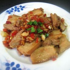 干煸香辣五花肉的做法