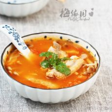 番茄鲜菌排骨汤的做法 番茄鲜菌排骨汤的做法