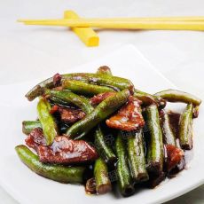 酱焖肉片扁豆的做法 酱焖肉片扁豆的做法