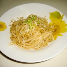 卤水豆芽的做法