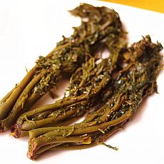 腌香椿芽的做法 腌香椿芽的做法