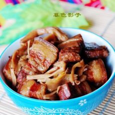 红烧肉黄花菜的做法 红烧肉黄花菜的做法