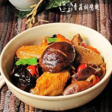 香菇焖鸡翅的做法 香菇焖鸡翅的做法