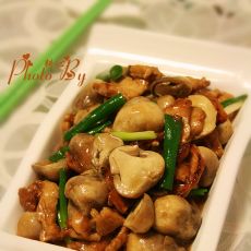 草菇肉片的做法 草菇肉片的做法
