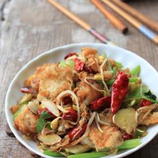 干锅豆腐鱼的做法 干锅豆腐鱼的做法