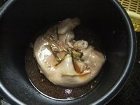 姜葱焖猪肚的做法
