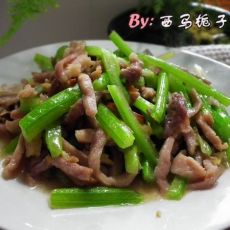 肉丝熏干芹菜的做法 肉丝熏干芹菜的做法