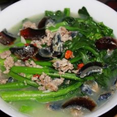 瘦肉皮蛋浸菜心的做法 瘦肉皮蛋浸菜心的做法