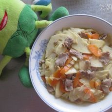 肉片爆鲜笋的做法 肉片爆鲜笋的做法