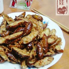 香酥脆炸茧蛹的做法 香酥脆炸茧蛹的做法